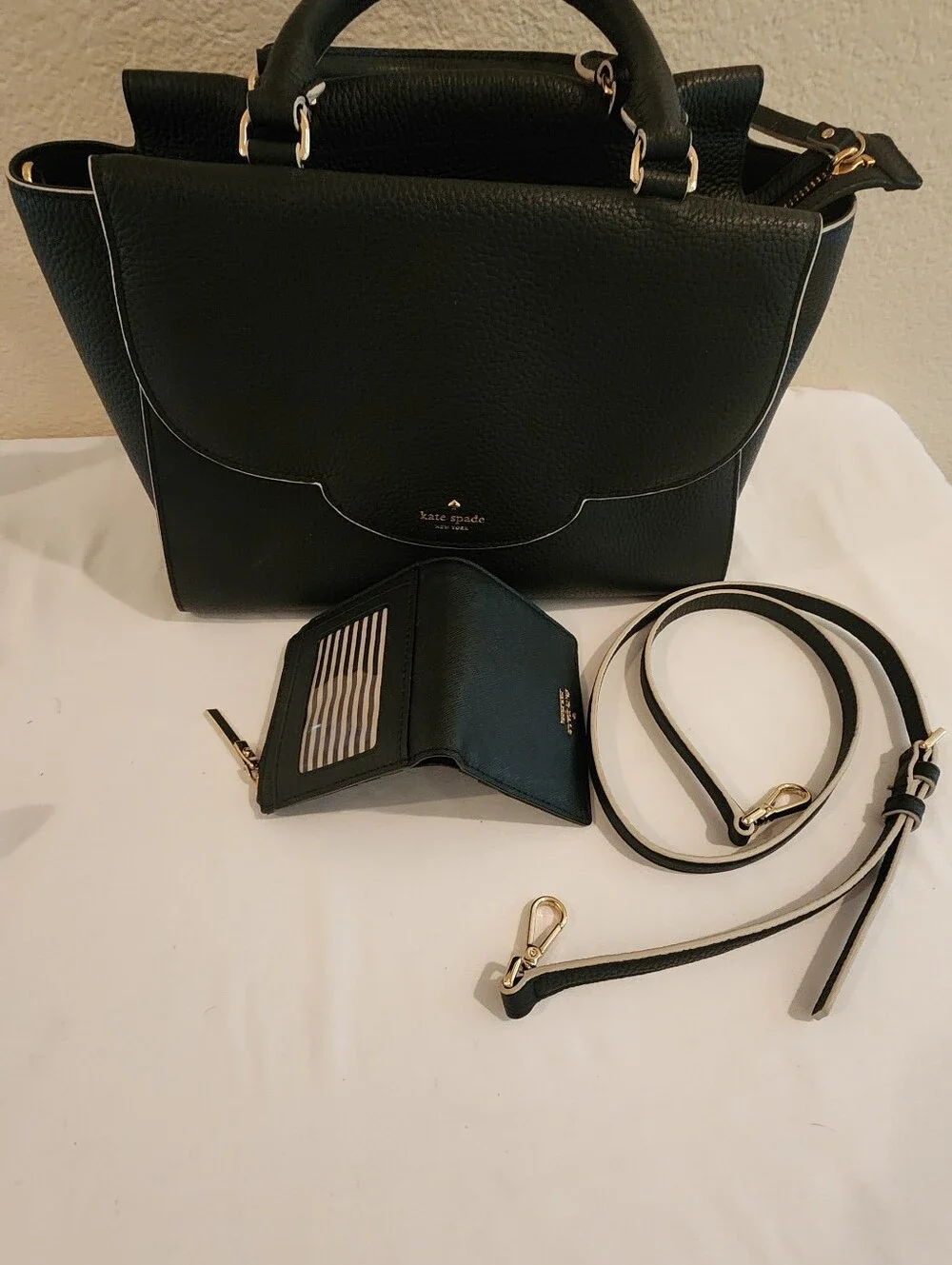 SET: Kate Spade Leewood Place Satchel & Cameron Street Wallet